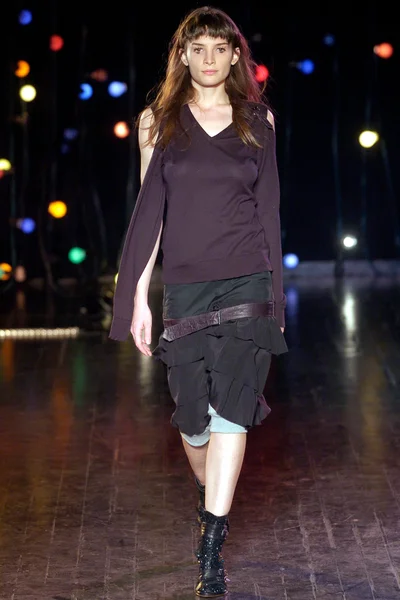 Look 11
